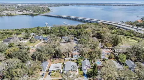 2951 Bay View Dr, Safety Harbor, FL 34695