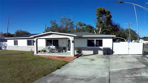 2801 Auburn Ave W, Tampa, FL 33614