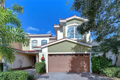 4141 Courtside Way, Tampa, FL 33618
