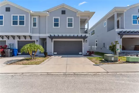 5747 Desert Rose Pl, Tampa, FL 33615