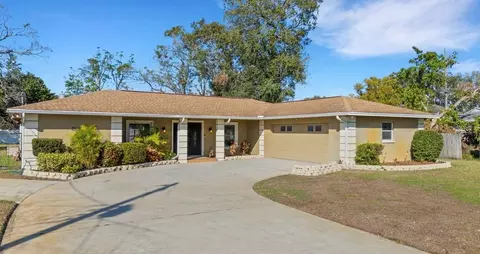 2803 W Lake Ave, Tampa, FL 33607