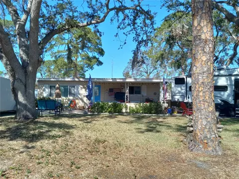 139 89th Ave NE, Saint Petersburg, FL 33702