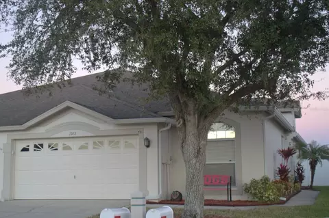 1922 Echo Pond Pl, Wesley Chapel, FL 33543