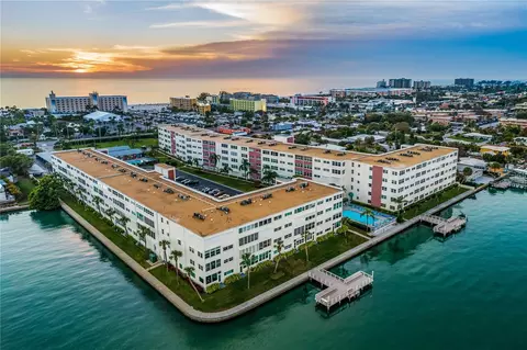 5575 Gulf Blvd #425, Saint Pete Beach, FL 33706