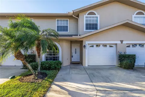 8954 Antigua Dr, Seminole, FL 33777