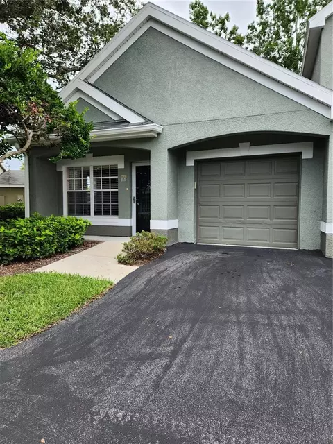 3653 Kings Rd #101, Palm Harbor, FL 34685