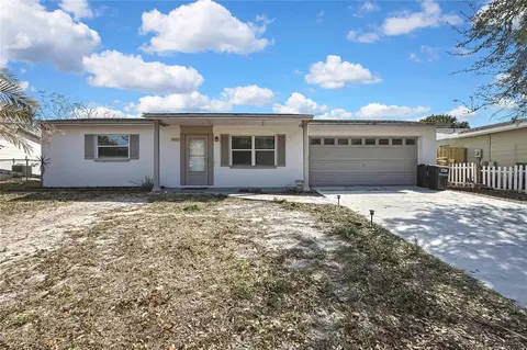 9608 Richwood Ln, Port Richey, FL 34668
