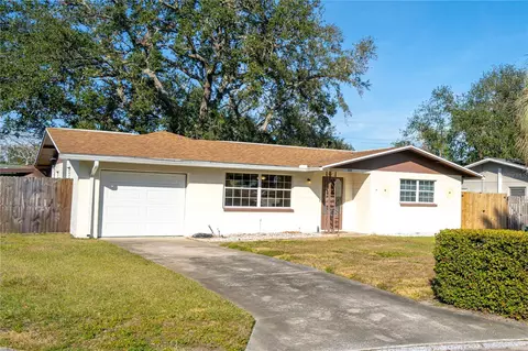 11129 101st Ave, Seminole, FL 33772