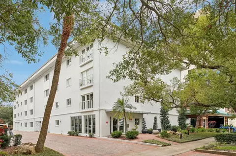 210 5th Ave S #307, Saint Petersburg, FL 33701