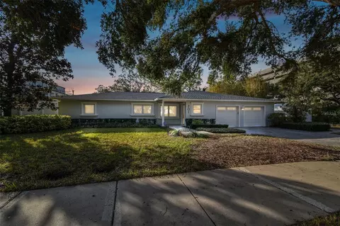 201 S Shore Crest Dr, Tampa, FL 33609