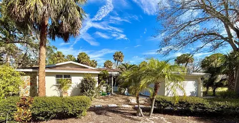 5211 Miller Bayou Dr, Port Richey, FL 34668