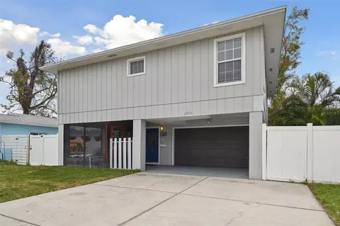 1866 Michigan Ave NE, Saint Petersburg, FL 33703