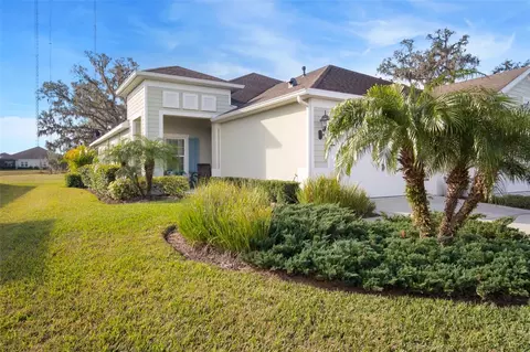 13607 Circa Crossing Dr, Lithia, FL 33547