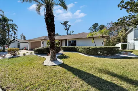3907 Kristin Pl, Valrico, FL 33596