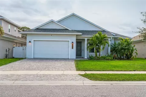 2993 Breezy Meadows Dr, Clearwater, FL 33760