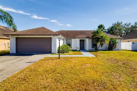 3088 Sire Trl, Lakeland, FL 33811