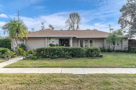 14022 Passage Way, Seminole, FL 33776