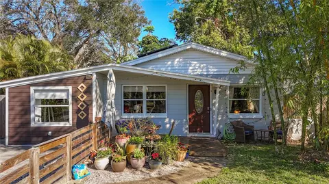 2606 46th St S, Gulfport, FL 33711