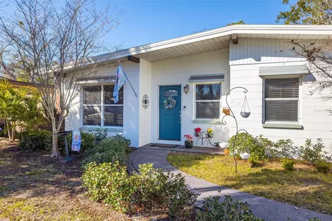 416 Country Club Dr, Oldsmar, FL 34677