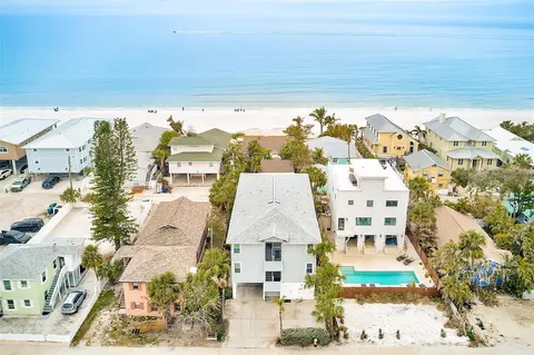 718 Gulf Blvd #2, Indian Rocks Beach, FL 33785