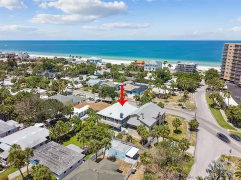 867 Mandalay Ave, Clearwater Beach, FL 33767