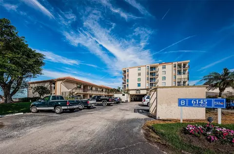 6145 Sun Blvd #103, Saint Petersburg, FL 33715