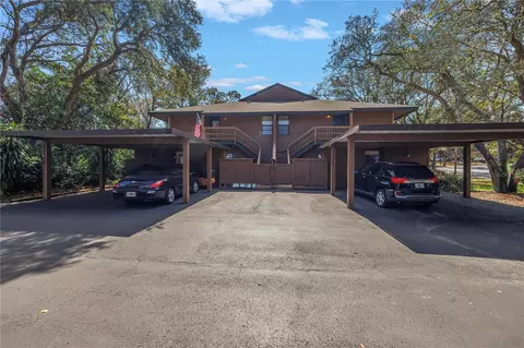 1701 Lennox Rd E, Palm Harbor, FL 34683