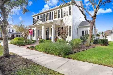 10023 Brompton Dr, Tampa, FL 33626
