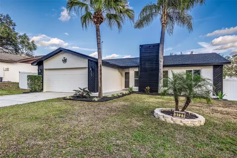 5727 La Serena Ave, Lakeland, FL 33809