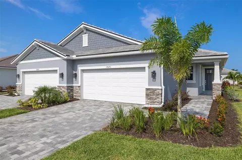 18491 Green Garden Ct, Venice, FL 34293