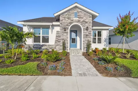 687 Allora Ave, Nokomis, FL 34275
