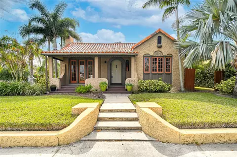 4002 W Bay To Bay Blvd, Tampa, FL 33629