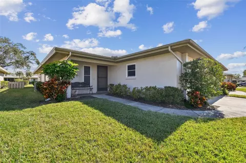 4329 Dresden Ln #20, Sarasota, FL 34233
