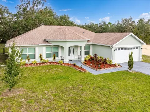 11421 Petrel Ave, Weeki Wachee, FL 34614