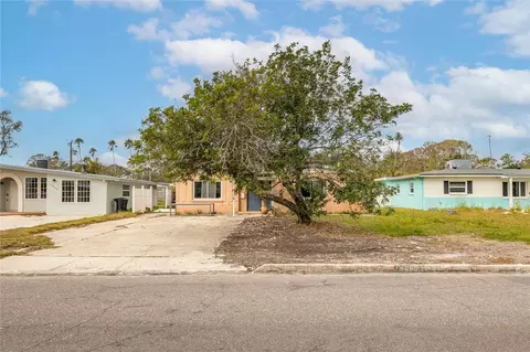 4000 Huntington St NE, Saint Petersburg, FL 33703
