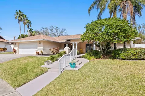 506 Crooked Pine Ct, Largo, FL 33770