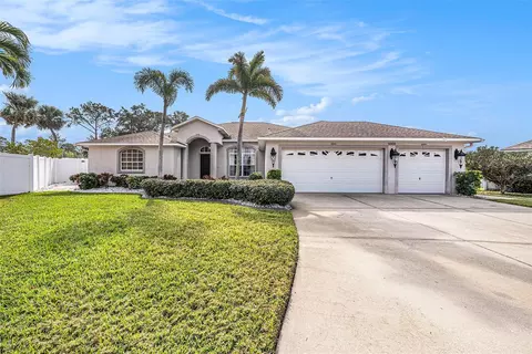 9203 Sea Oaks Ct, Seminole, FL 33776