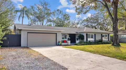 12717 Carte Dr, Tampa, FL 33618