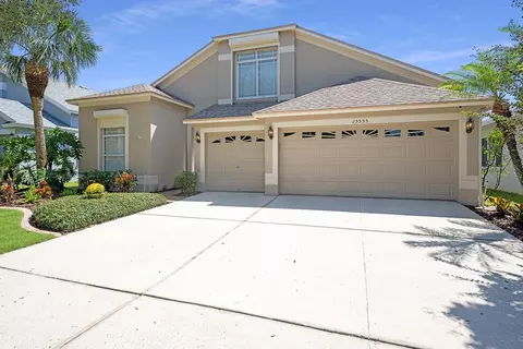 15555 Martinmeadow Dr, Lithia, FL 33547