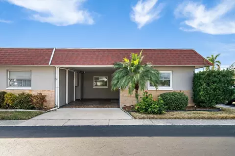 272 Portree Dr, Dunedin, FL 34698