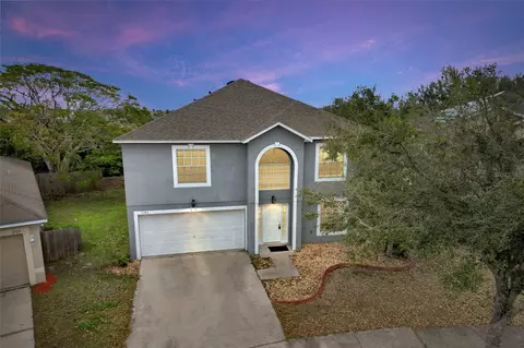 1703 Alhambra Crest Dr, Ruskin, FL 33570
