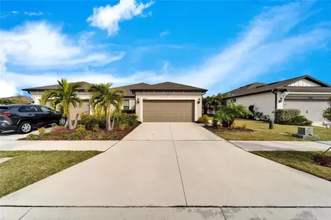 6449 Mooring Line Cir, Apollo Beach, FL 33572