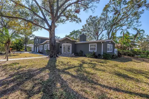 540 Villagrande Ave S, Saint Petersburg, FL 33707