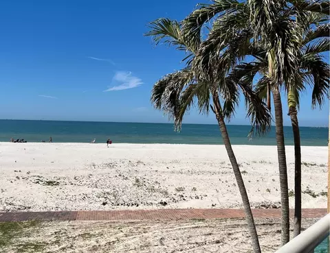 880 Mandalay Ave #N111, Clearwater Beach, FL 33767