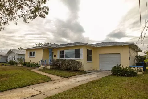1900 41st St N, Saint Petersburg, FL 33713