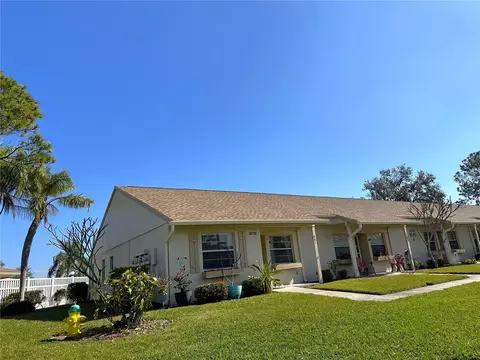 10770 43rd St N #601, Clearwater, FL 33762