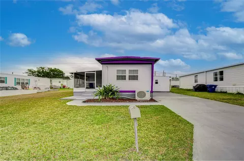 37736 Newal Ave, Zephyrhills, FL 33542