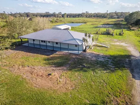 1735 Louisiana St, Wauchula, FL 33873