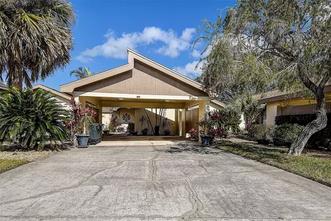 170 Eric Ct, Oldsmar, FL 34677