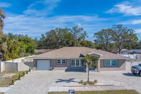 659 Keene Rd, Largo, FL 33771